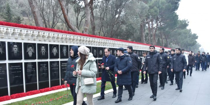 20 Yanvar şəhidlərinin xatirəsi dərin ehtiramla anılır