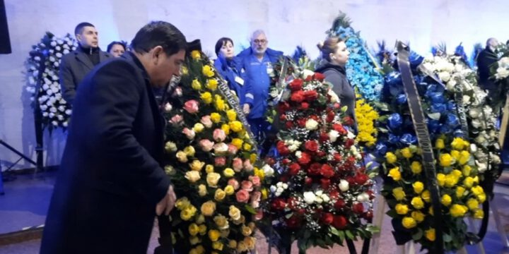 Brovarıda helikopter qəzasında həlak olanlarla vida mərasimi təşkil edilib