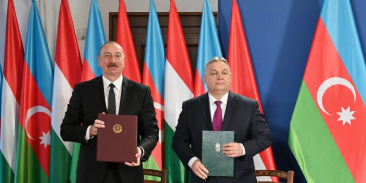 Budapeştdə Azərbaycan-Macarıstan sənədləri imzalanıb