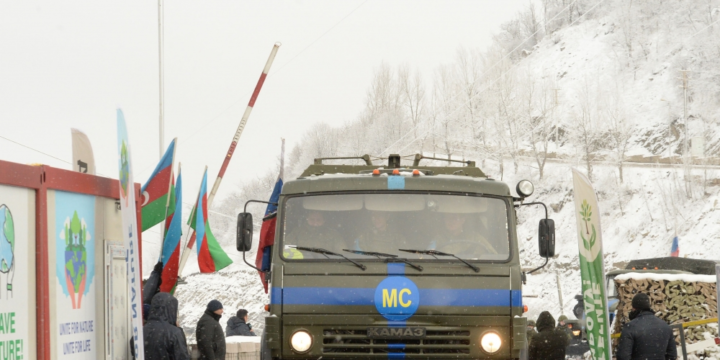 Three more Russian peacekeepers’ vehicles passed through protest area