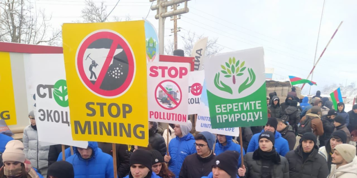Laçın-Xankəndi yolunda aksiya qoşulanların sayı artmaqdadır