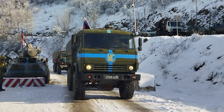 Sülhməramlıların 15 avtomobili Xankəndidən Laçına keçib