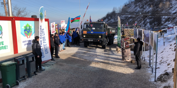 Russian peacekeepers’ vehicles passed through protest area without hindrance