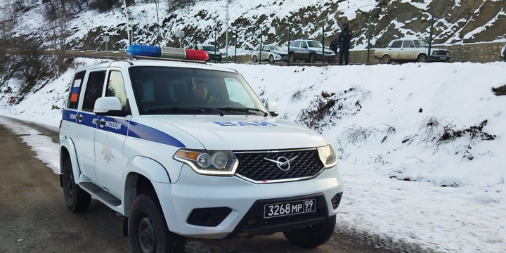 Sülhməramlılara məxsus minik avtomobili Xankəndidən Laçına maneəsiz keçib
