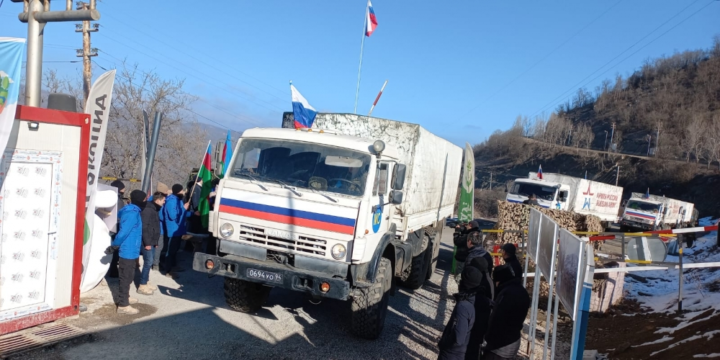 Rusiya sülhməramlılarının avtomobil karvanı aksiya ərazisindən sərbəst keçib