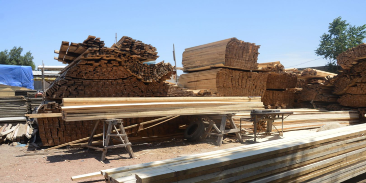 Azərbaycanda tikinti materialları ucuzlaşıb