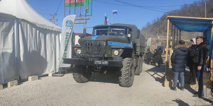Rusiya sülhməramlılarına aid daha 3 maşın Laçın yolundan keçib