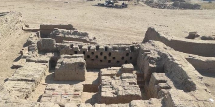 Egypt says it discovered ancient city in Luxor