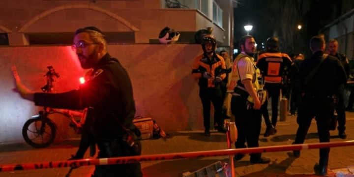 7 killed, several hurt in shooting attack at Jerusalem synagogue