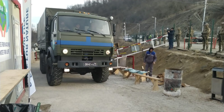 Xankəndi-Laçın yolundan sülhməramlıların daha bir təminat avtomobili maneəsiz keçib