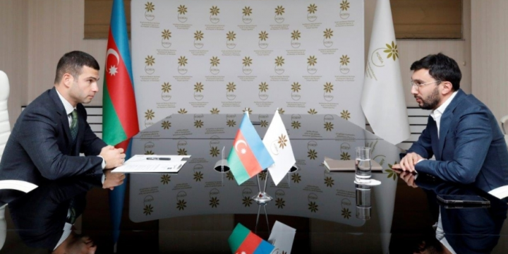 Azerbaijan, Ukraine discuss business links