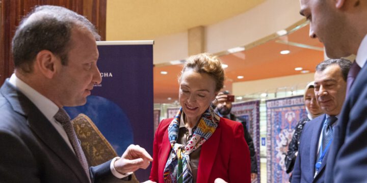 Avropa Şurasının mənzil-qərargahında Azərbaycan xalçalarının sərgisi keçirilir