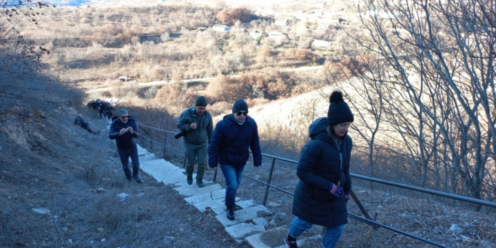 International travelers visit Azykh cave in Azerbaijan’s Khojavand district