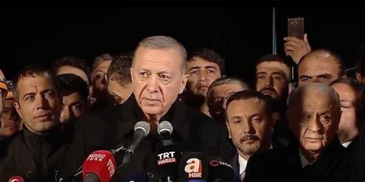 Türkiyə Prezidenti: Mart ayında 11 vilayətdə 200 min evin tikintisi üçün ilk addımı atacağıq