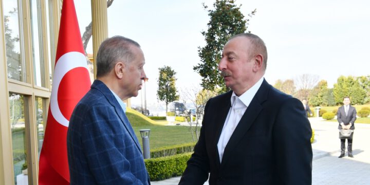 İstanbulda Azərbaycan Prezidenti İlham Əliyevin Türkiyə Prezidenti Rəcəb Tayyib Ərdoğan ilə görüşü olub