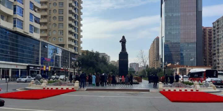 Xətai rayonundakı “Ana fəryadı” abidəsi yerləşən parkda abadlıq işləri yekunlaşıb