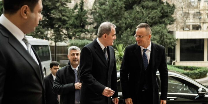 Azərbaycan və Macarıstan XİN rəhbərlərinin görüşü olub