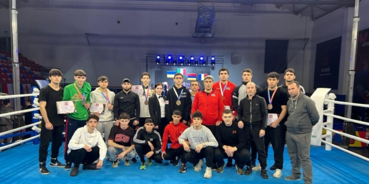 Azerbaijani boxers bring home 18 medals from Romania