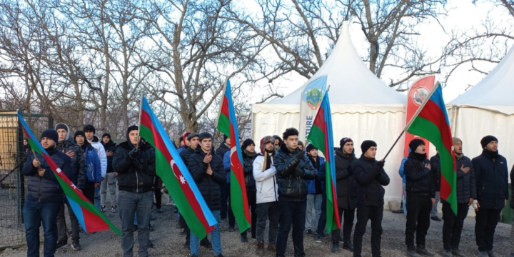 Lachin-Khankendi road: Peaceful protest of Azerbaijani eco-activists enters 79th day