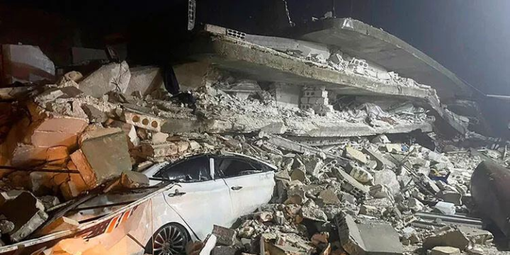 Türkiyədə bir-birinin ardınca daha iki güclü zəlzələ olub