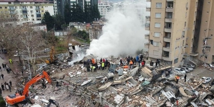 At least 1,498 killed, 8,533 injured as powerful quakes hit southern Türkiye