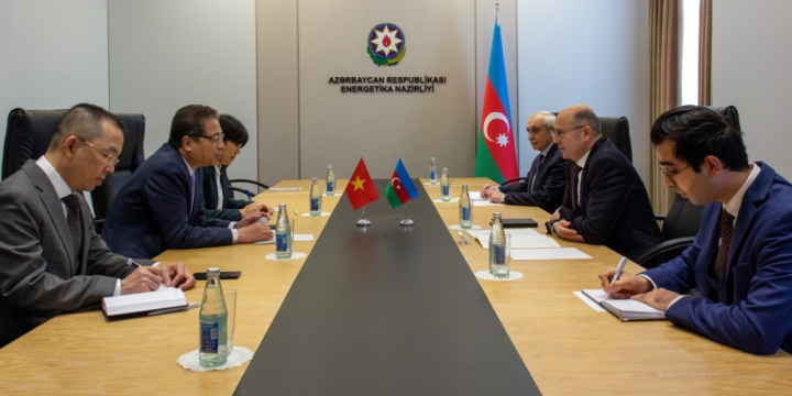 Azerbaijan, Vietnam discuss energy cooperation