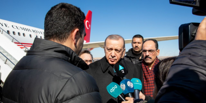 President Recep Tayyip Erdogan meets with Heydar Aliyev Foundation reps in Gaziantep