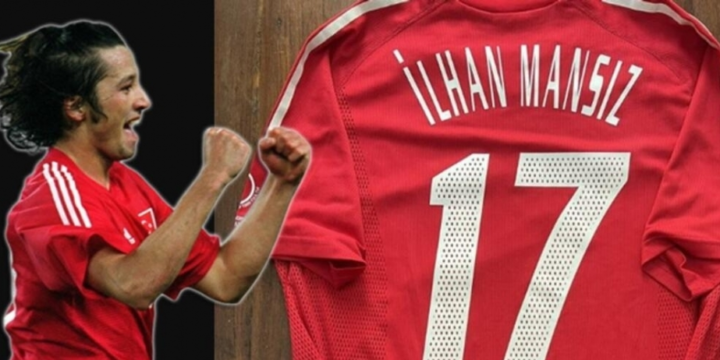 Ilhan Mansiz`s jersey up for auction for Turkish quake victims