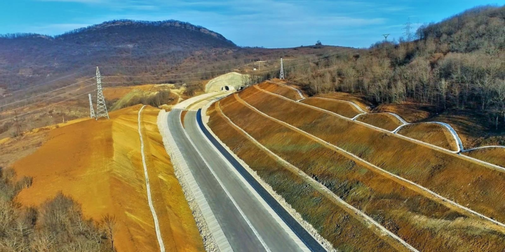 Şuşaya çəkilən sürət yolu pullu olacaq