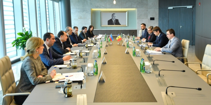 Azerbaijan, Moldova discuss prospects of economic relations