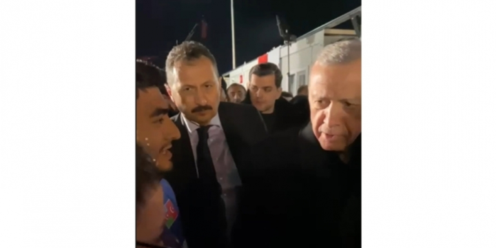 Turkish president meets with Azerbaijani volunteers in quake-hit Kahramanmaras