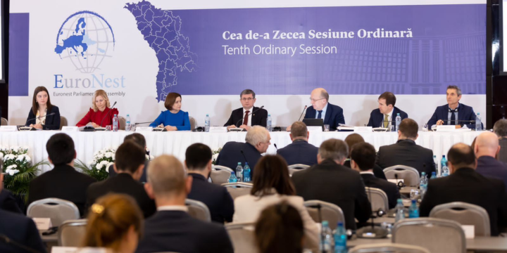 Avronest PA Laçın-Xankəndi yolu ilə bağlı Ermənistanın 7 qətnaməsini rədd edib