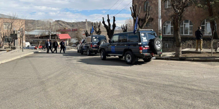 Aİ-nin Ermənistandakı missiyasının məqsədi Rusiyanı regiondan sıxışdırıb çıxarmaqdır – Serbiya qəzeti