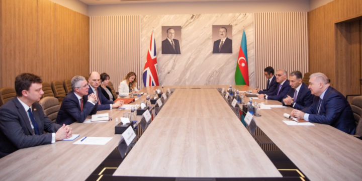 Azerbaijan, UK ink agreement on international road transport