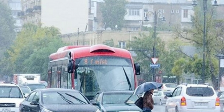 BDYPİ əlverişsiz hava şəraiti ilə bağlı hərəkət iştirakçılarına müraciət edib