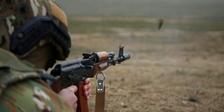 Orduda atəş hazırlığı üzrə praktiki çalışmalar yerinə yetirilib