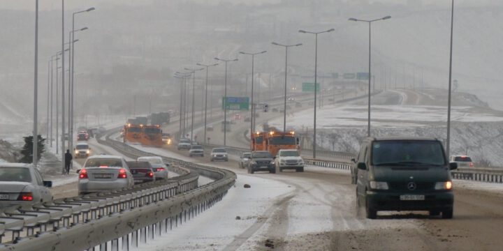 Bakının bəzi yollarında sürət həddi 20 km/saat endirilib