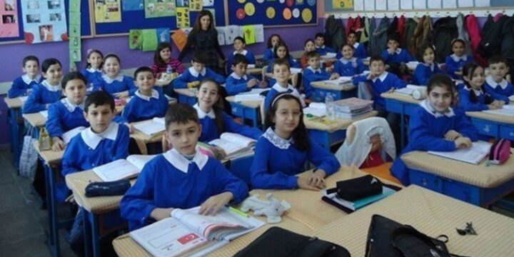 Türkiyədə məktəblər 20 fevrala qədər bağlı olacaq