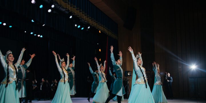 “Kinokonsert” multimedia şousu