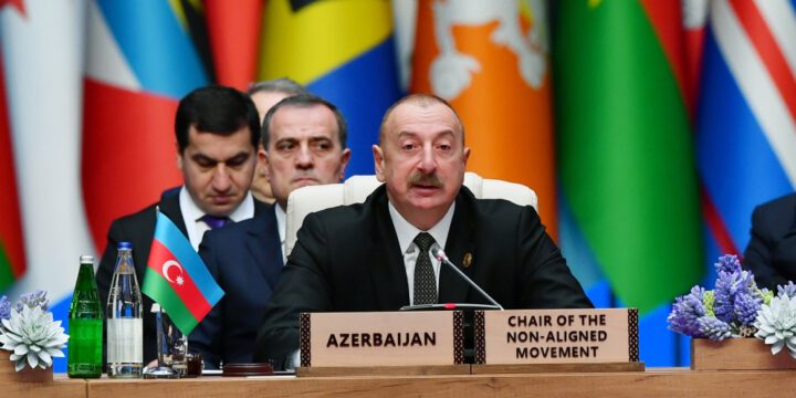 Participants of NAM Summit-level meeting in Baku pay tribute to memory of Turkiye and Syria earthquake victims