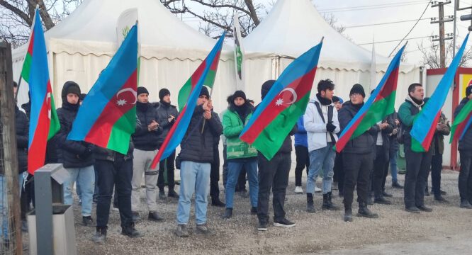 Ekoaksiya iştirakçılarının tələbi dəyişməz qalır: Qarabağda faydalı qazıntı yataqlarının qanunsuz istismarı dayandırılsın!