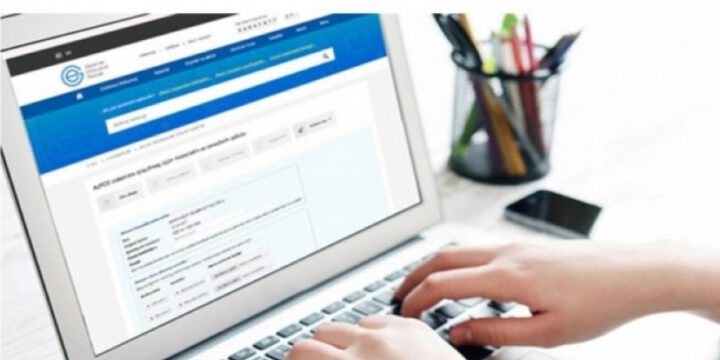 Ali məktəblərə və kolleclərə ərizə qəbulu davam edir: 40 mindən çox ərizə təsdiqlənib