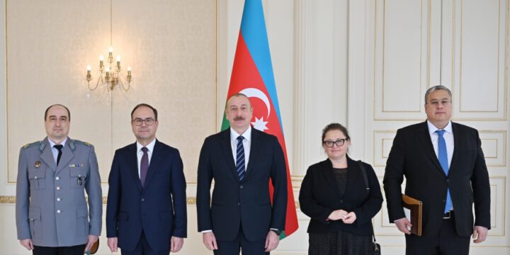 Prezident İlham Əliyev Bolqarıstanın Azərbaycanda yeni təyin olunmuş səfirinin etimadnaməsini qəbul edib