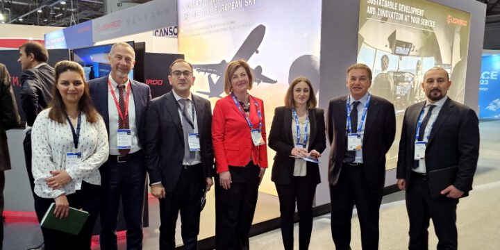 AZANS Azərbaycan mülki aviasiyasının inkişafını Cenevrədə keçirilən sərgidə nümayiş etdirib