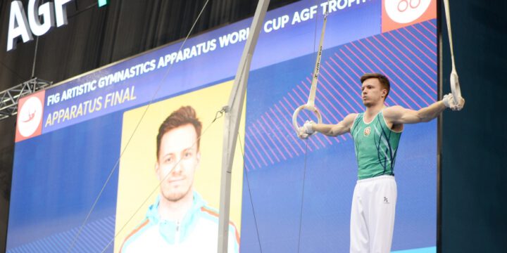 Gimnastımız Nikita Simonov dünya kuboku yarışlarında birinci olub