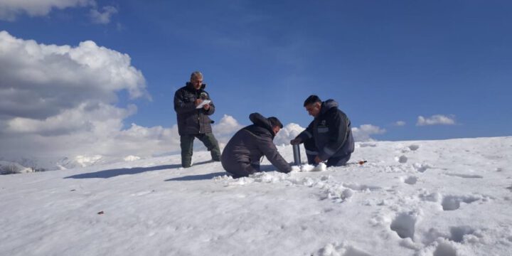 Ölkənin yüksək dağlıq ərazilərində qarölçmə işləri davam edir