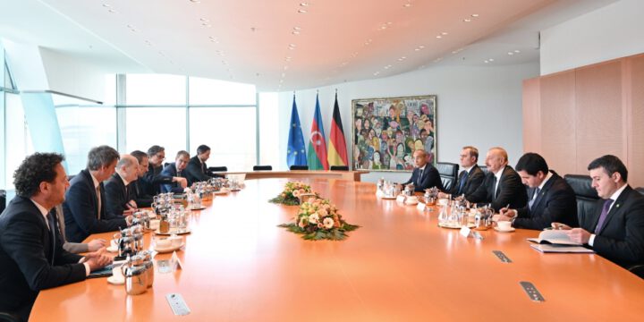 President Ilham Aliyev held expanded meeting with Chancellor of Germany Olaf Scholz in Berlin