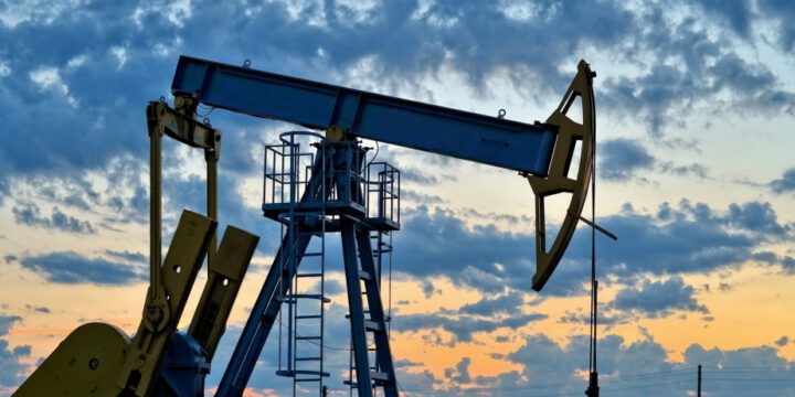 Azerbaijani oil sells for $75.4