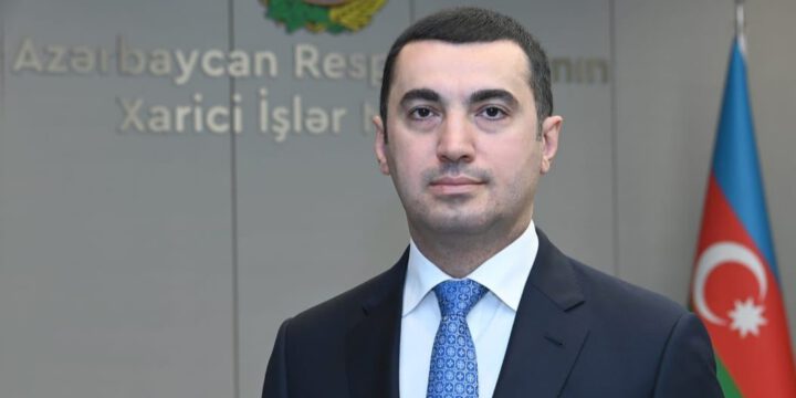 Ayxan Hacızadə: Ermənistan tərəfi sülh sazişi layihəsinə təklif etdikləri bəzi elementləri kontekstdən çıxarmaqla şərh edir