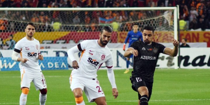 “Qalatasaray” klubu Bakıda xeyriyyə oyununda qələbə qazanıb